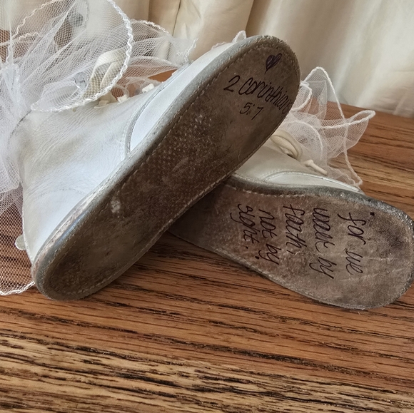 OOAK Club P31 Vintage Baby Shoes Decoration - Picture 6 of 6